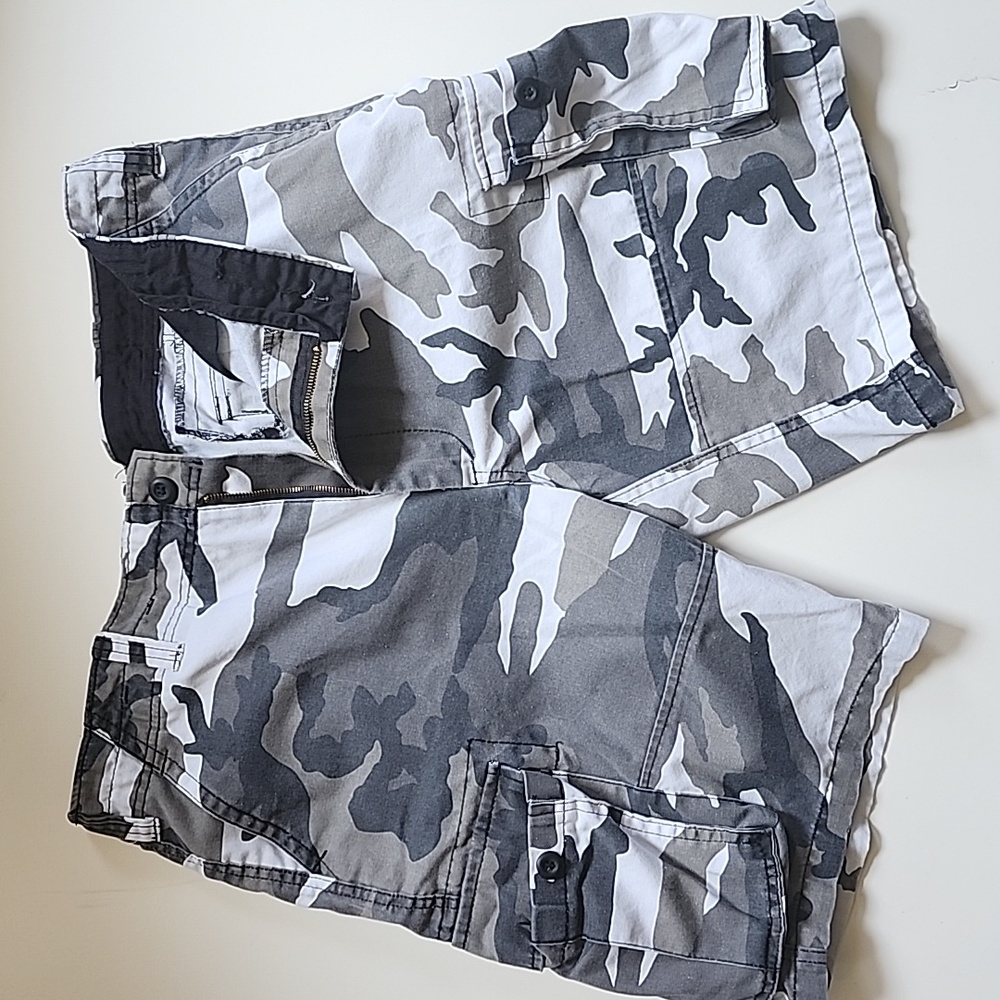 SALE⚡️ROTHCO BDU CAMO SHORTS SZ LARGE